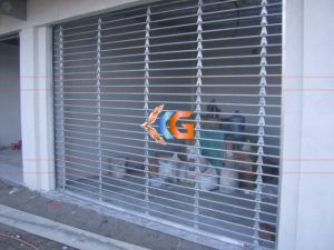 cortinas metalicas tubulares2